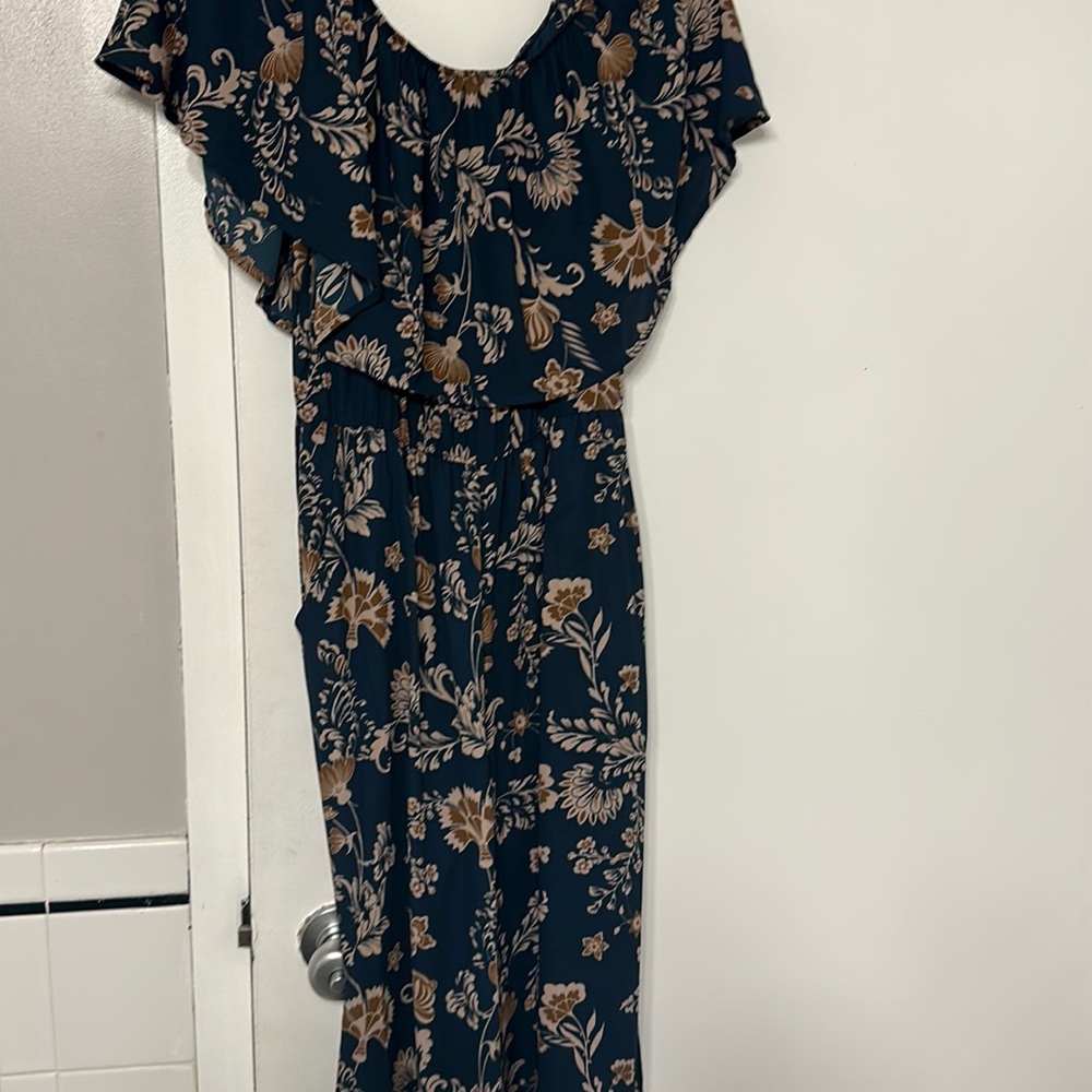Dark blue jumper with floral
